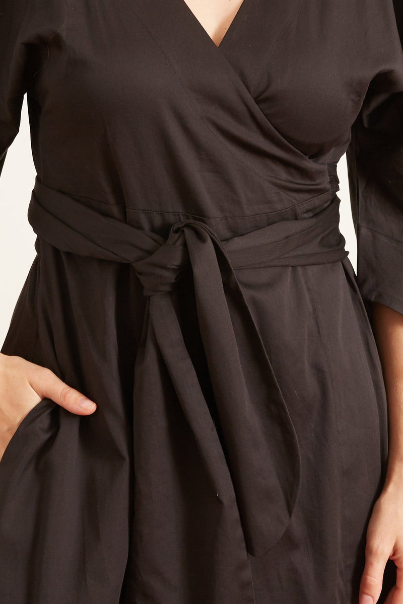 Agnella Dress in Black – Hampden Clothing